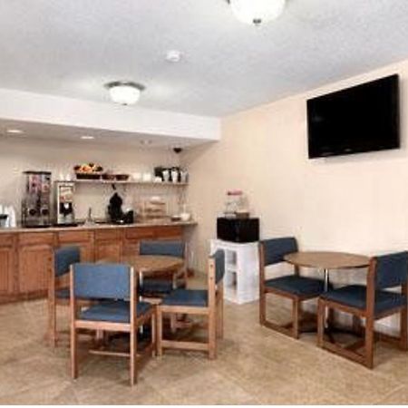 American Best Value Inn Lawrence Eksteriør billede