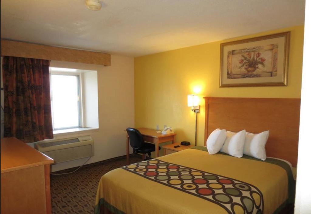 American Best Value Inn Lawrence Eksteriør billede