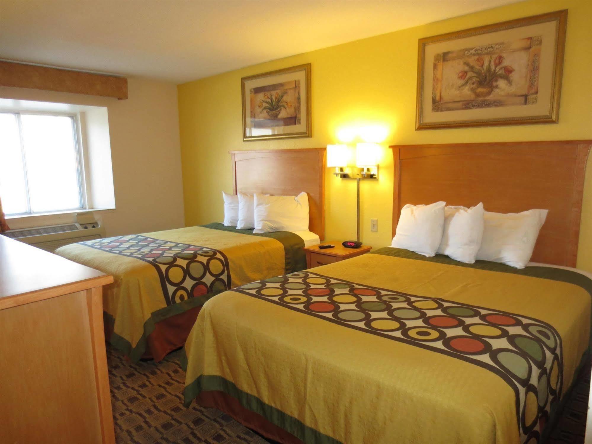 American Best Value Inn Lawrence Eksteriør billede